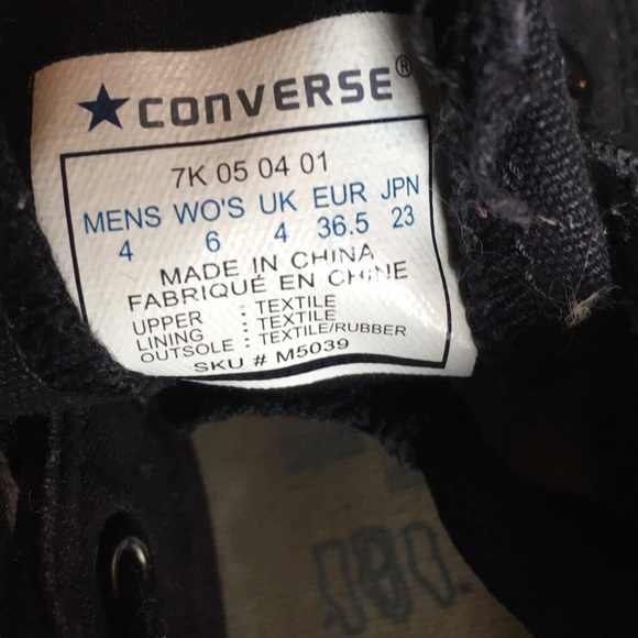 Black on black Converse - Picture 4 of 4